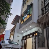 Nguyễn Viết Xuân 70 m  4 tầng , mặt tiền 4.3m, giá 19.5 tỷ có thương lượng